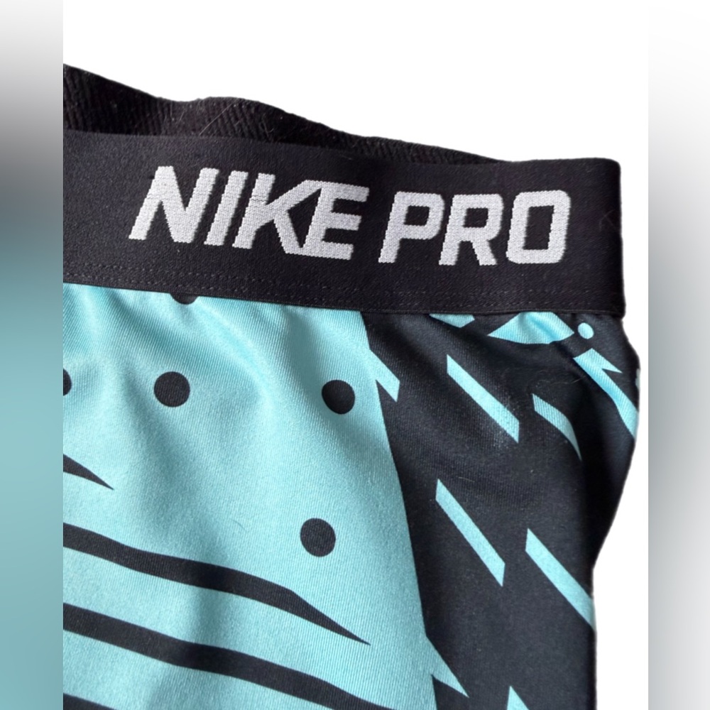 Nike Pro HyperWarm Compression 3/4 Tights | Geometric Print | Size X-Large - Picture 2 of 5